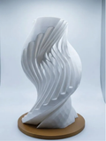 Crest Lamp